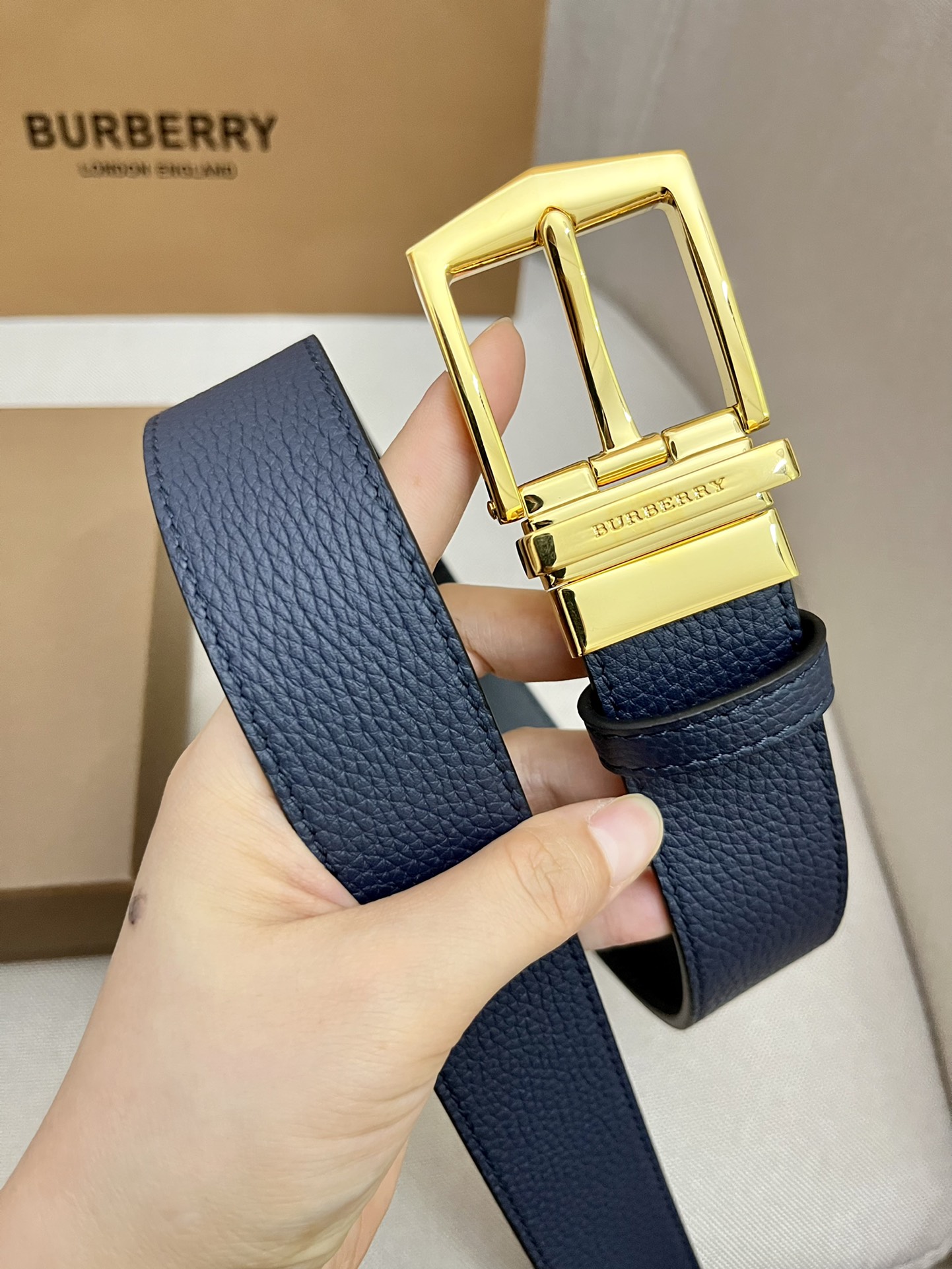 Burberry belt