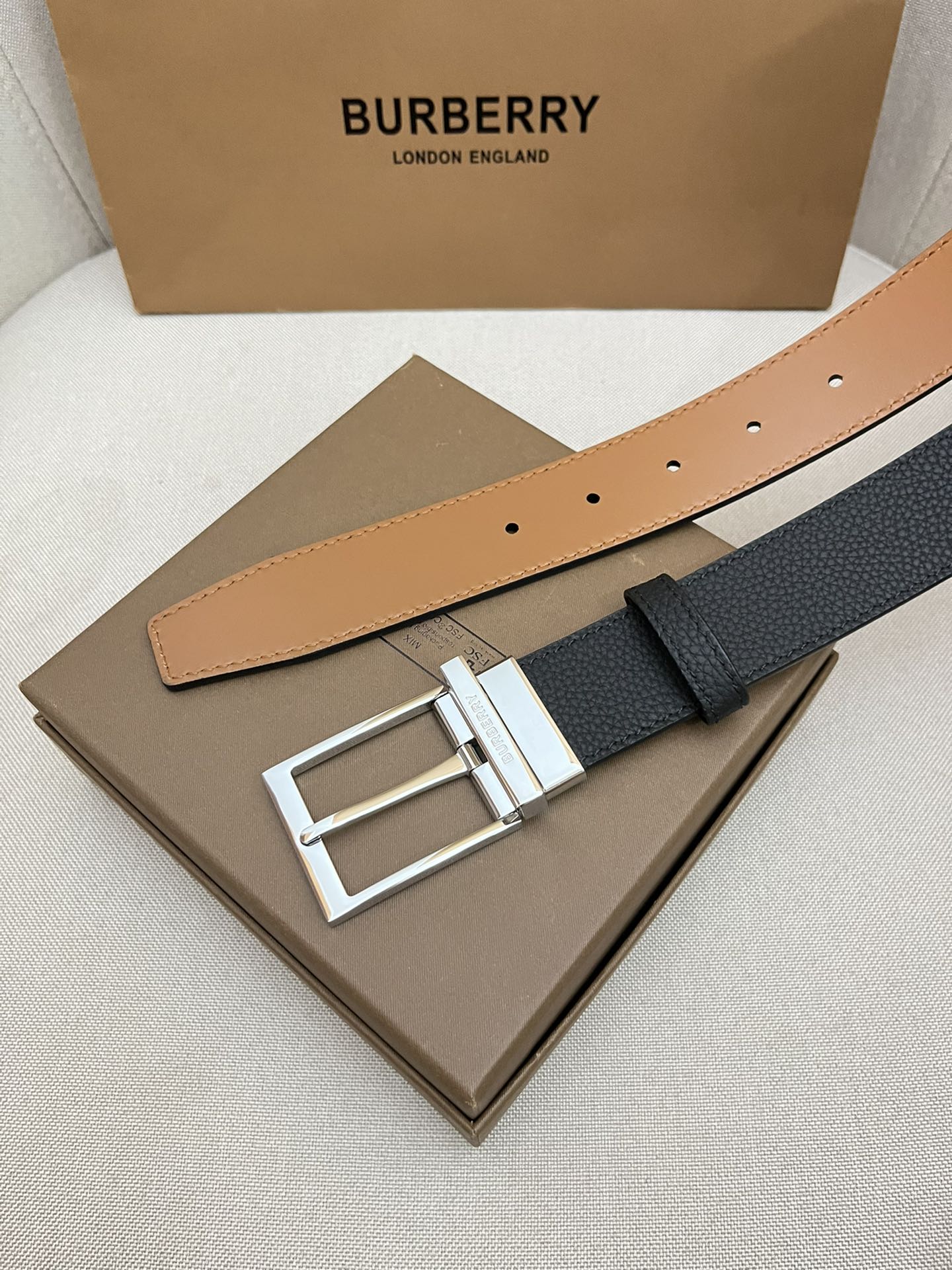 Burberry belt
