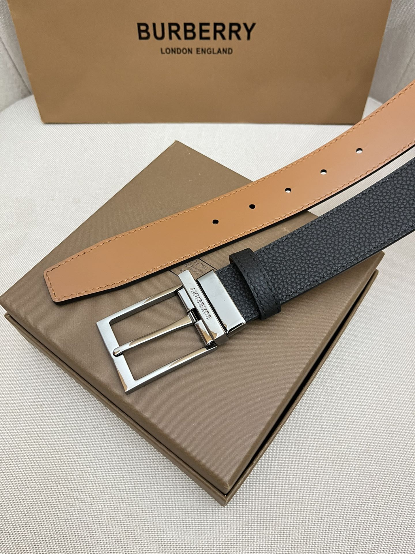 Burberry belt