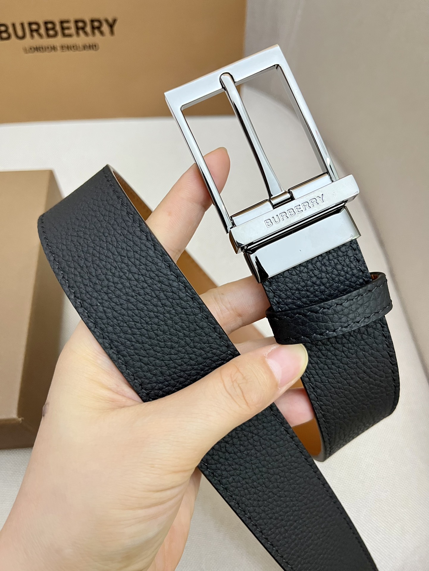 Burberry belt