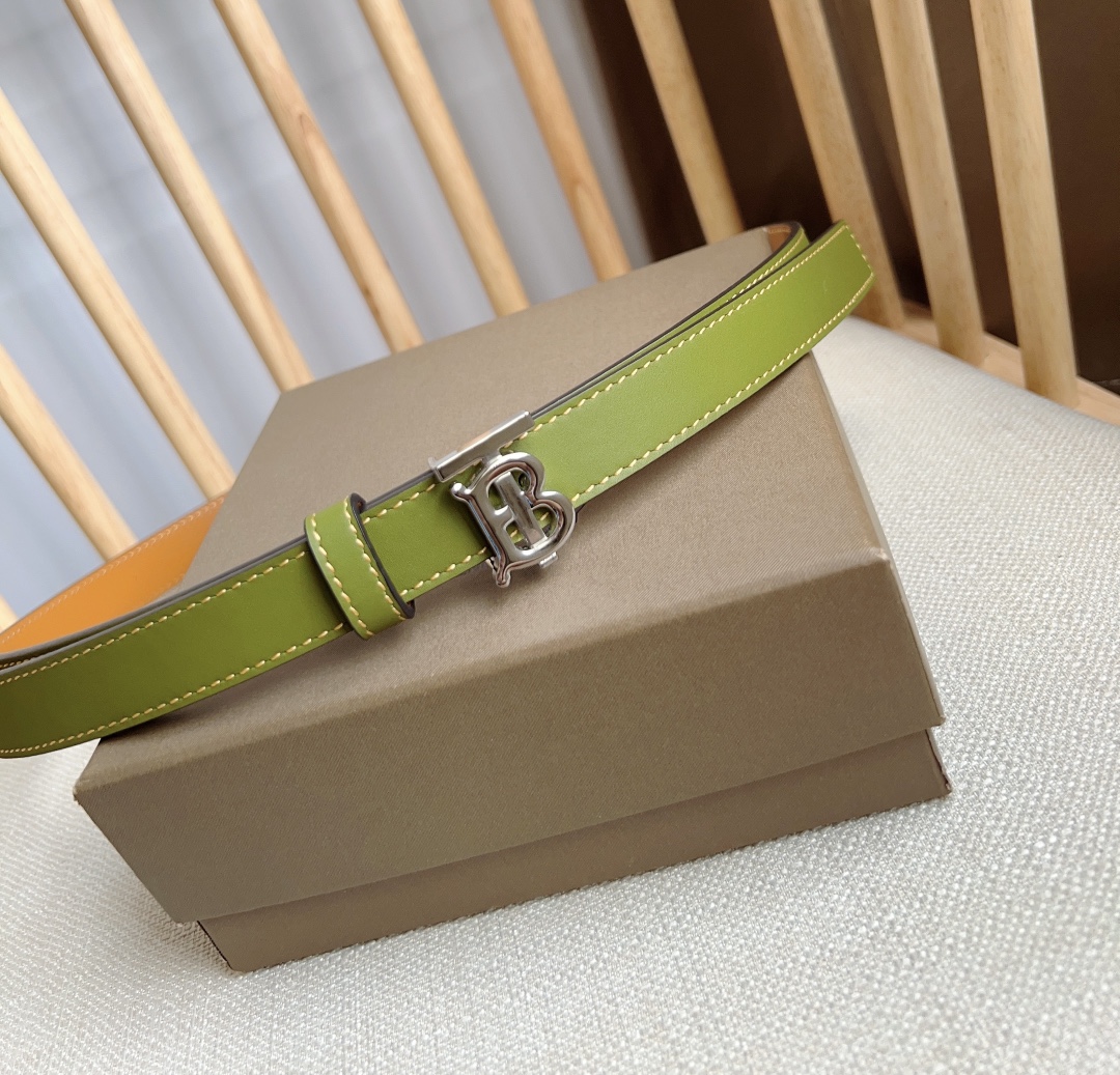Burberry belt