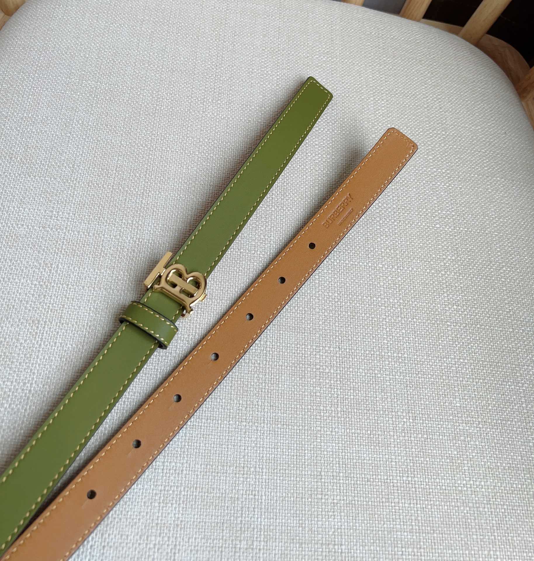 Burberry belt