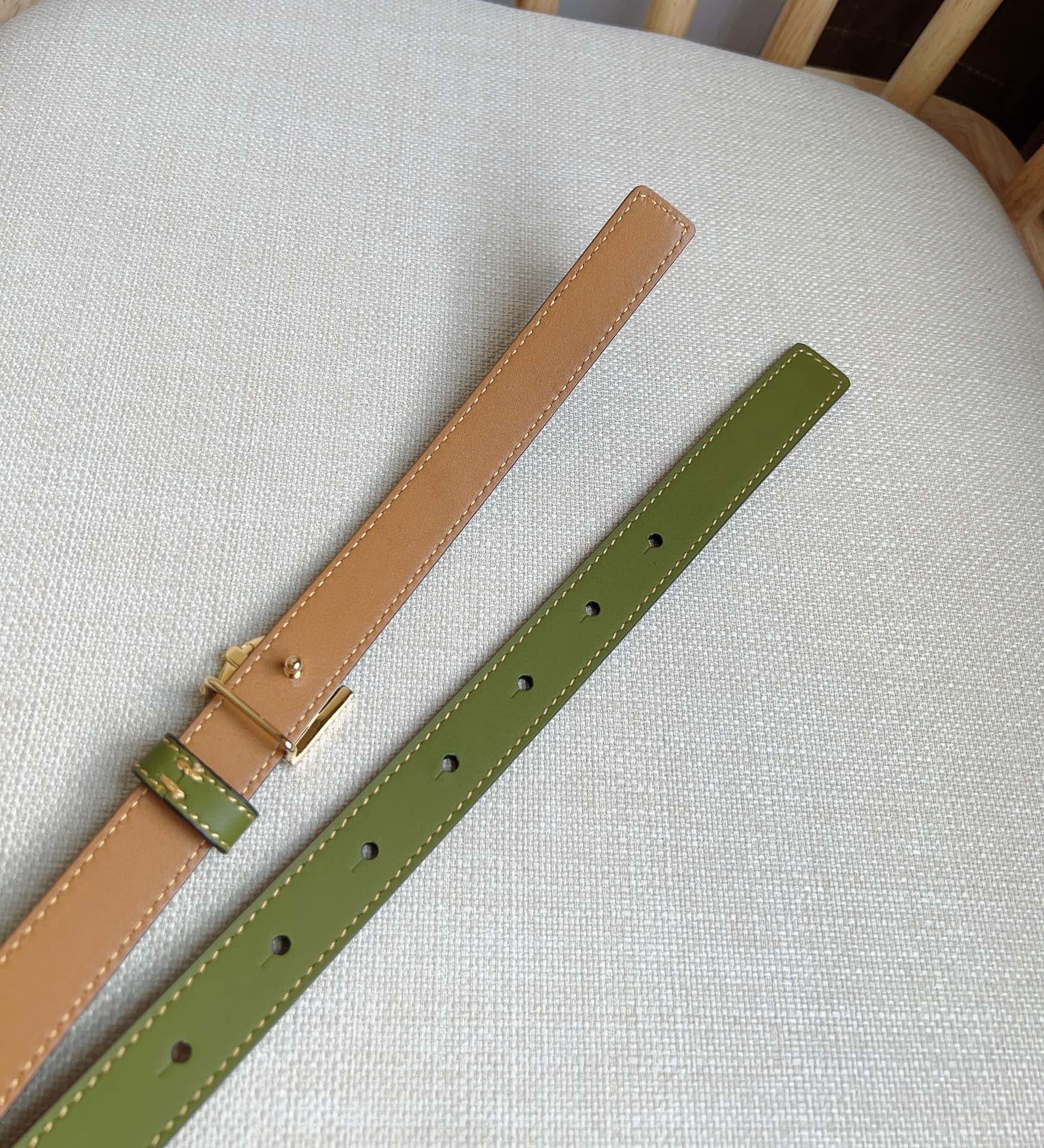 Burberry belt