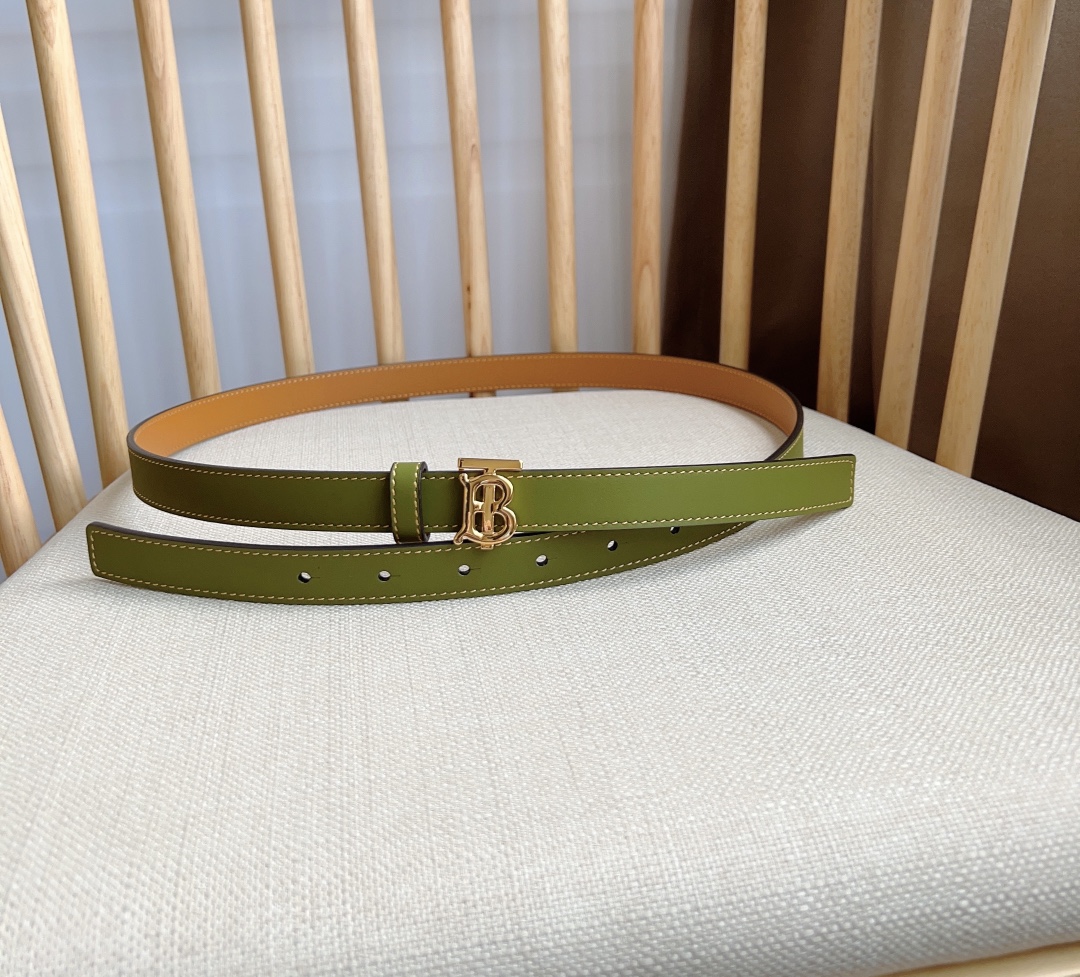 Burberry belt