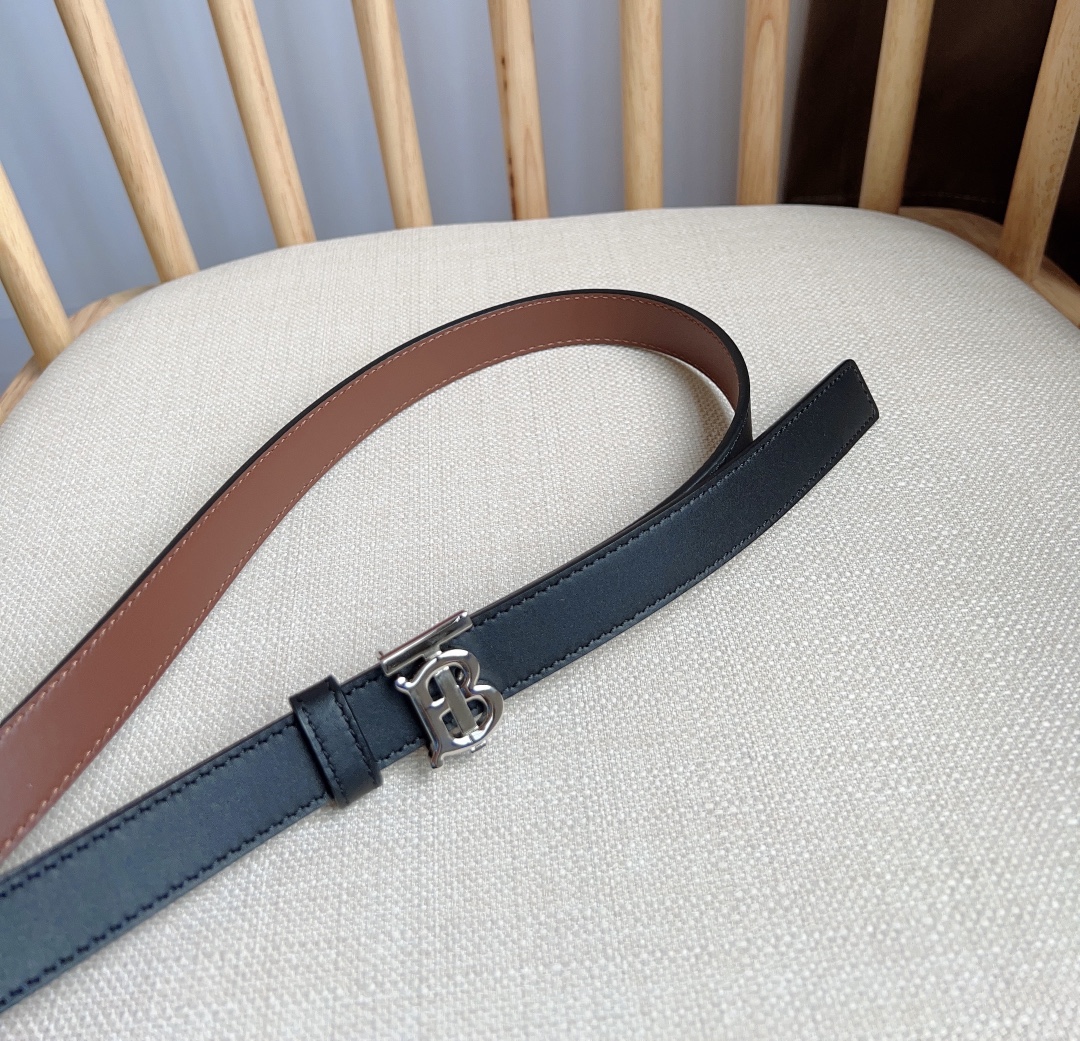 Burberry belt
