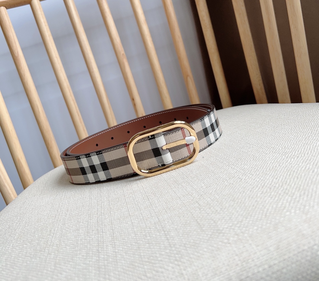 Burberry belt