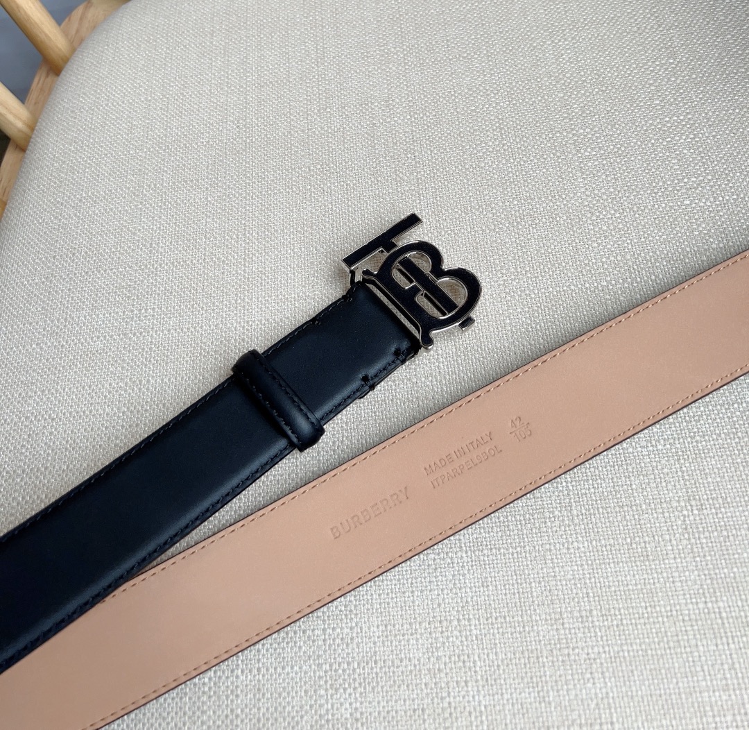 Burberry belt