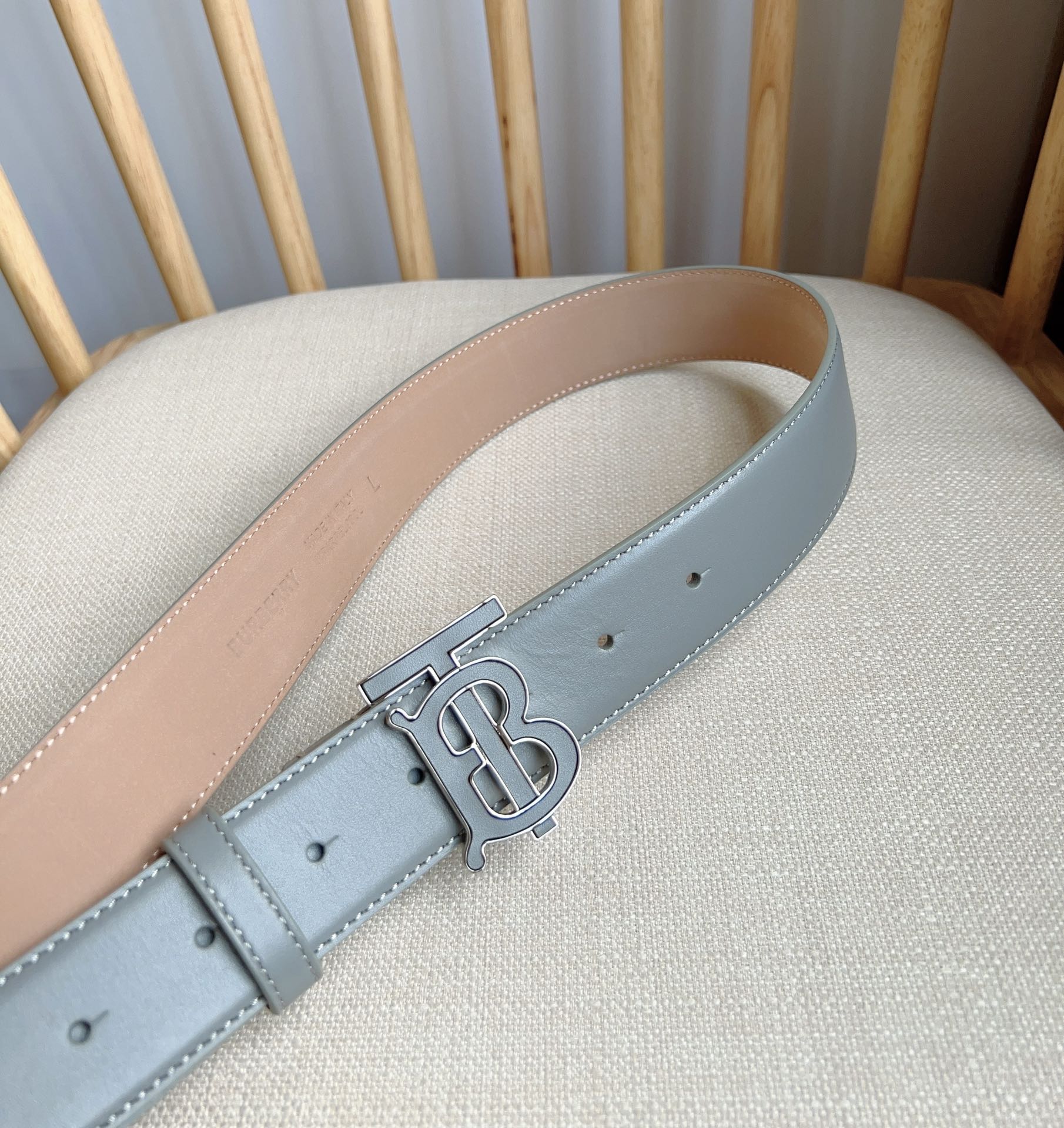 Burberry belt