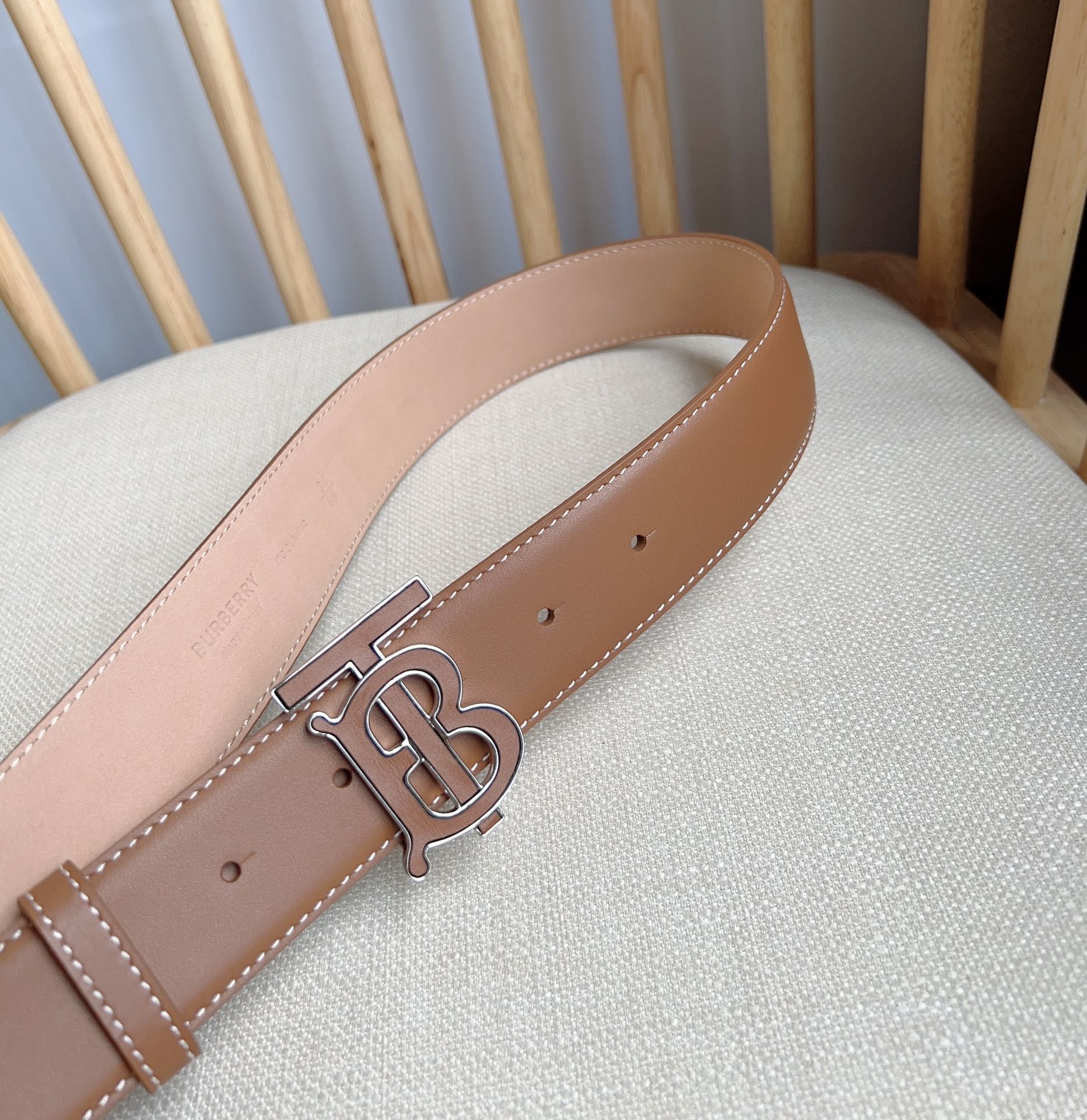 Burberry belt