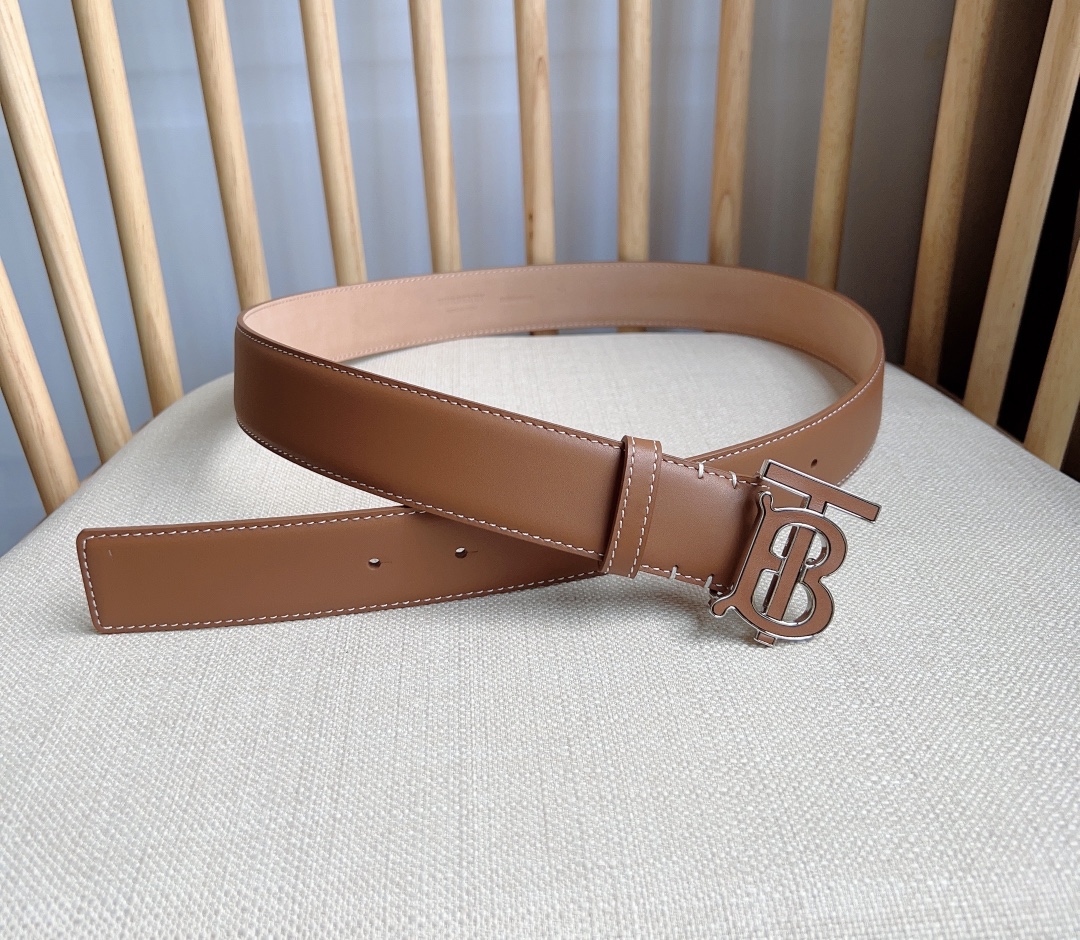 Burberry belt