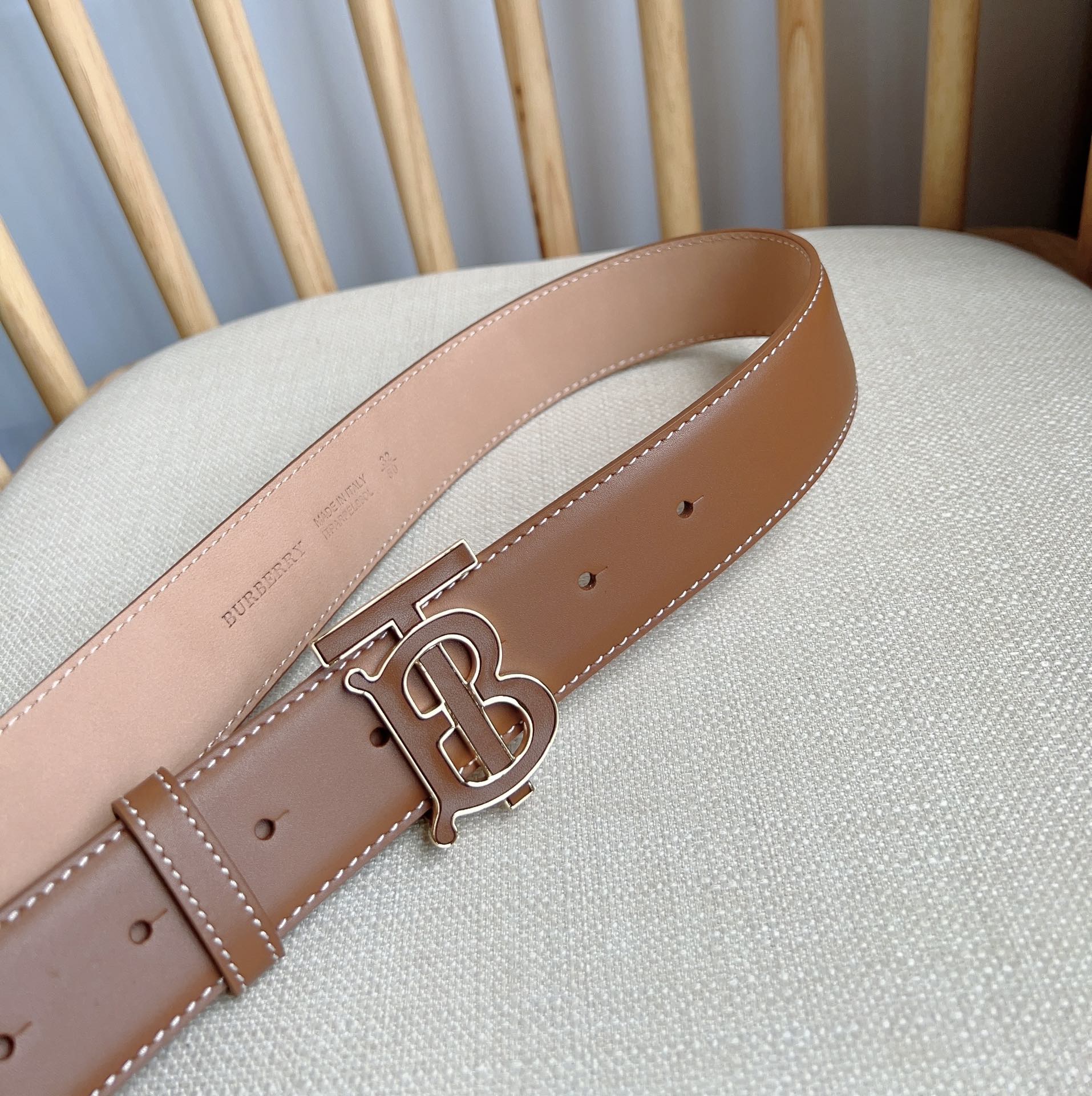 Burberry belt