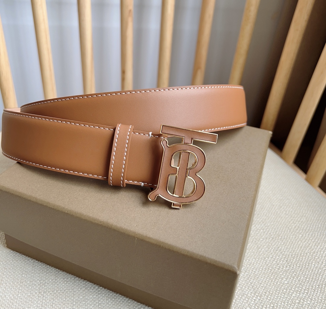 Burberry belt