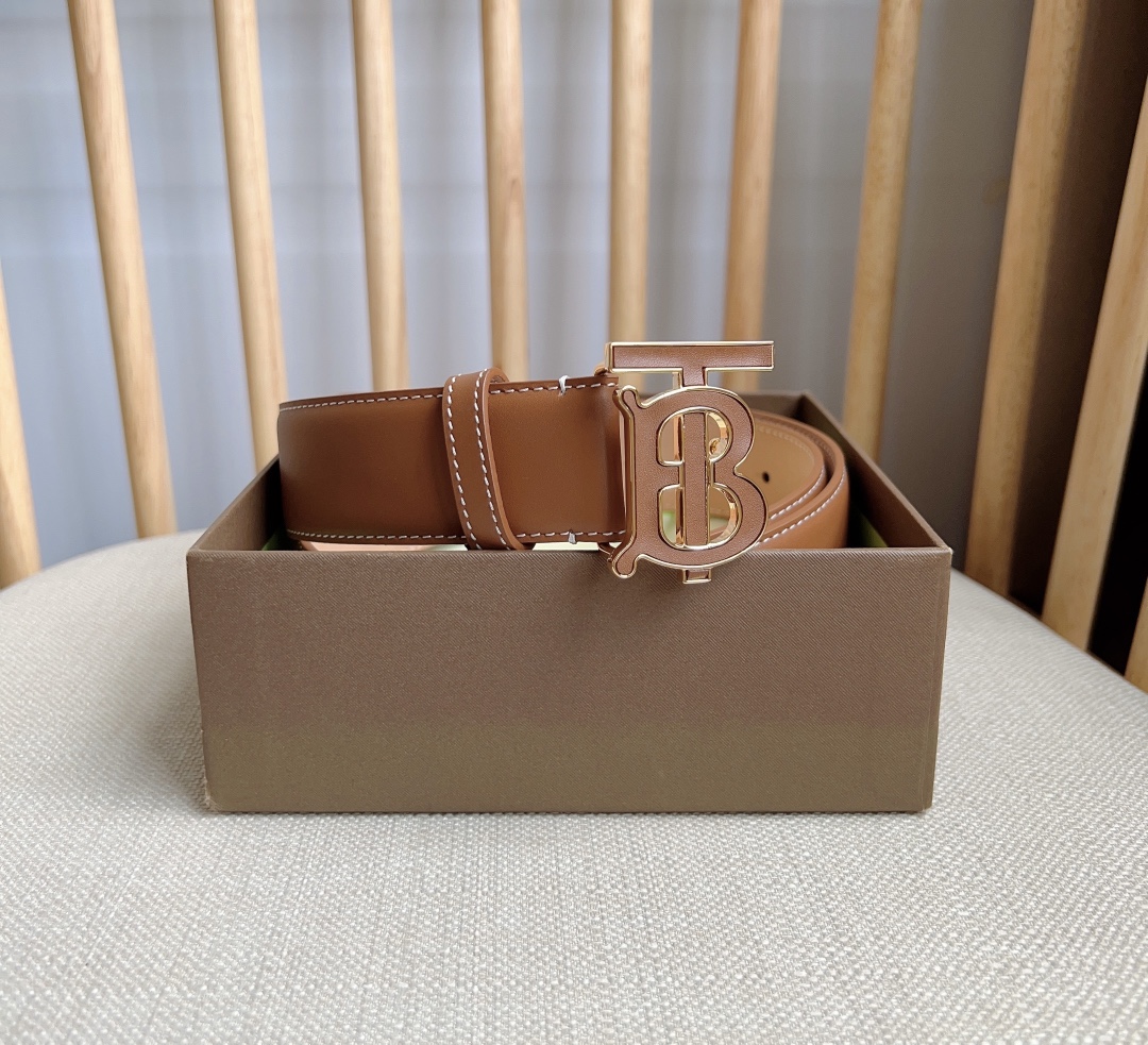Burberry belt