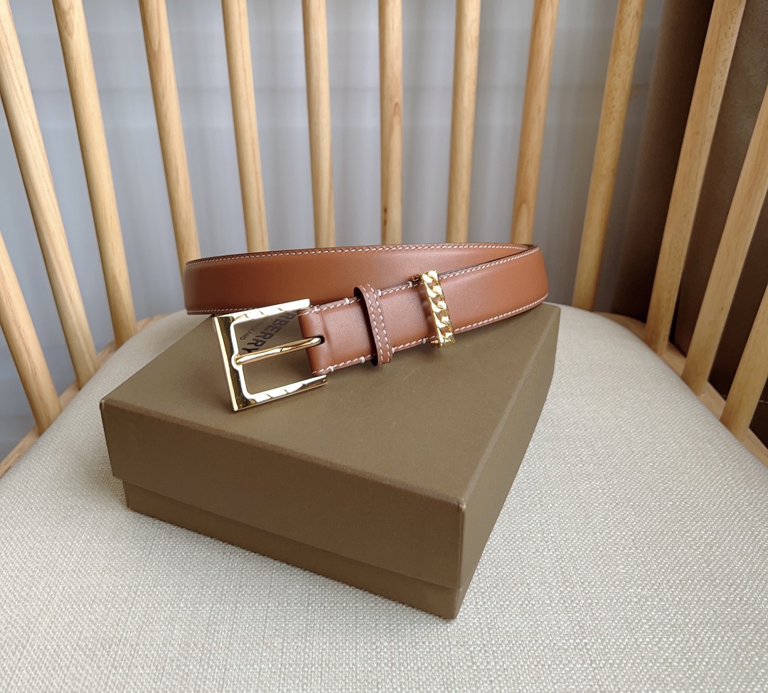 Burberry belt