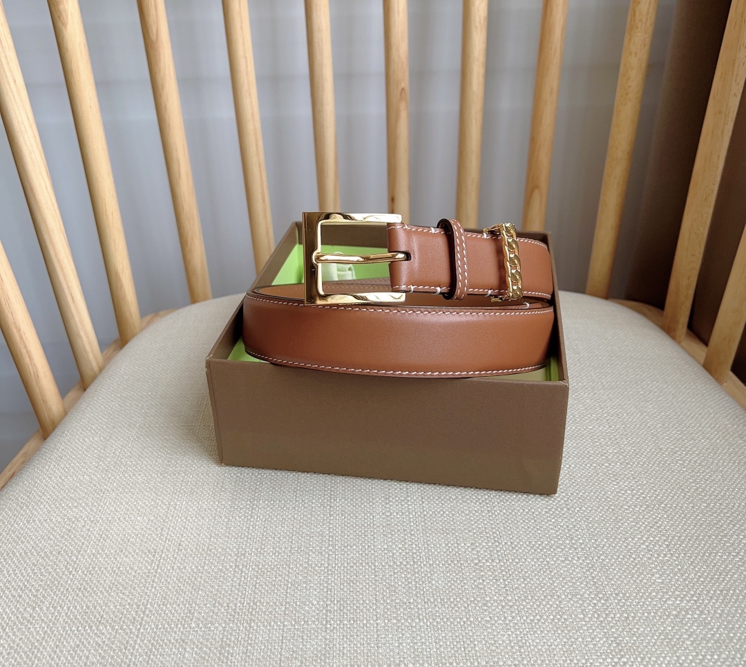 Burberry belt