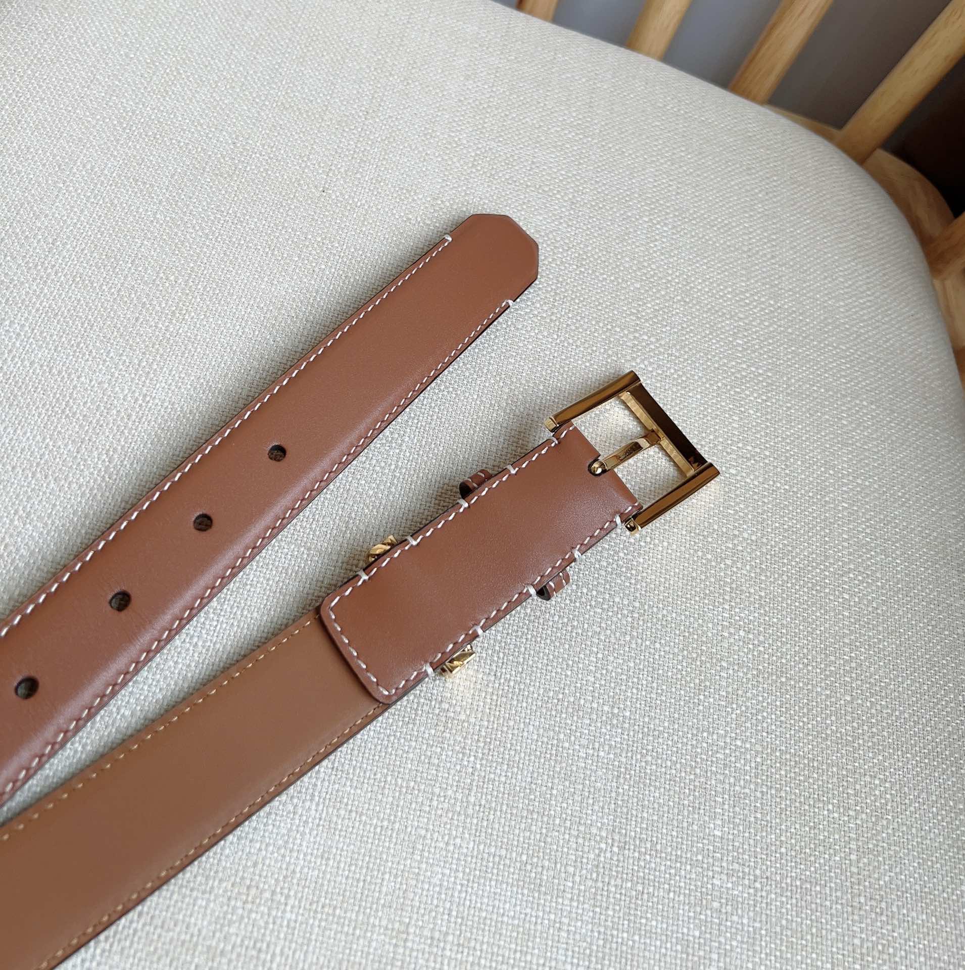 Burberry belt