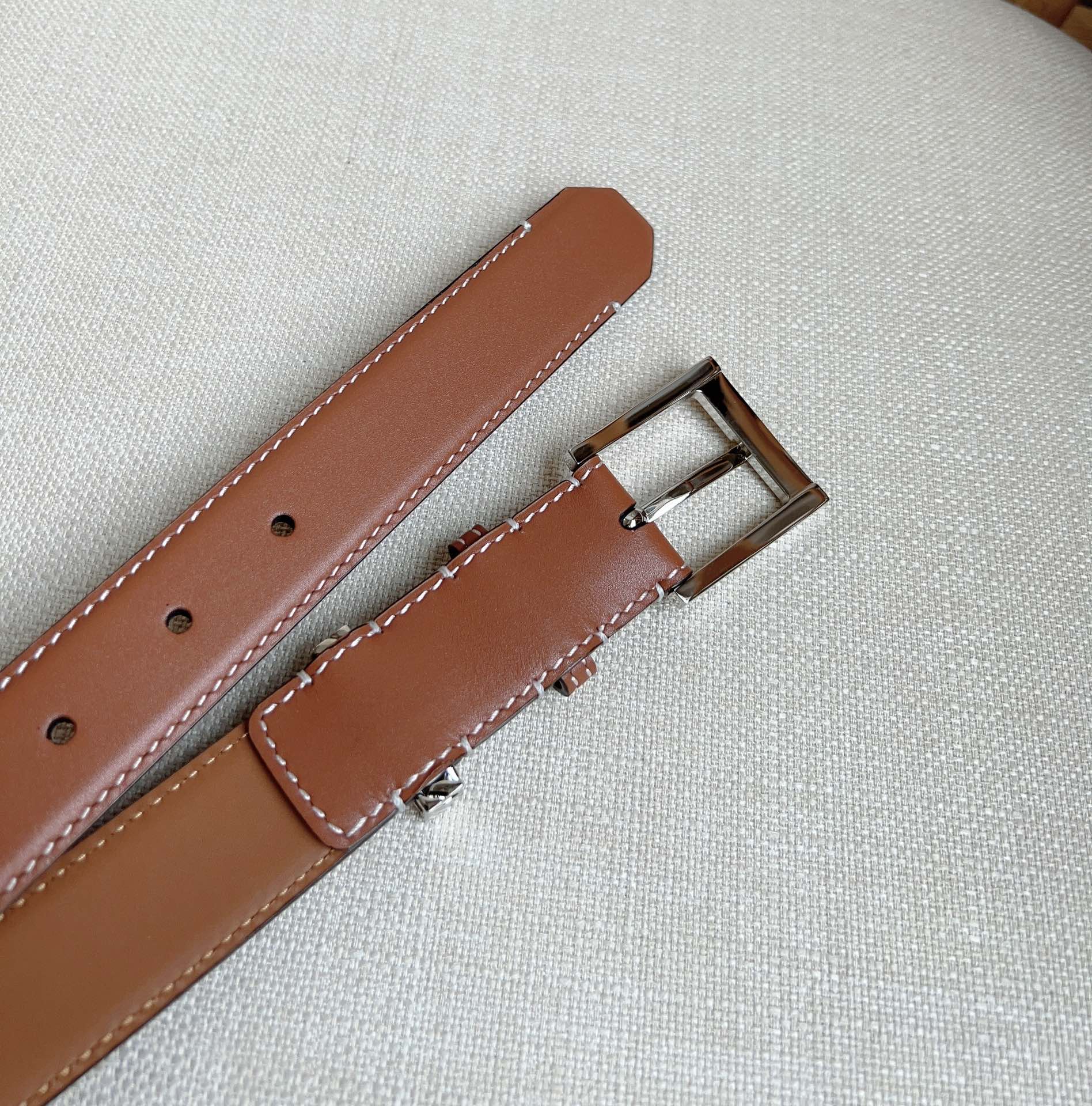 Burberry belt