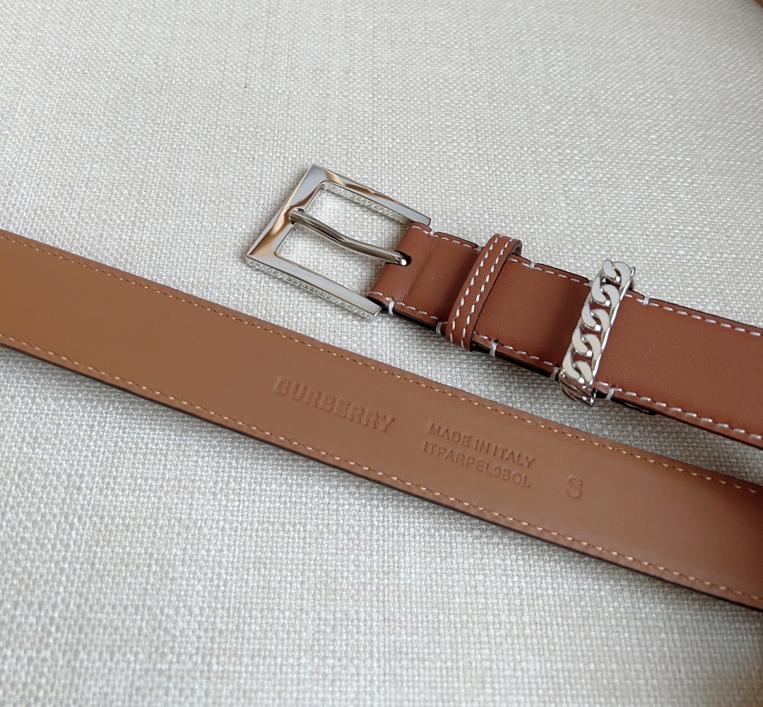Burberry belt