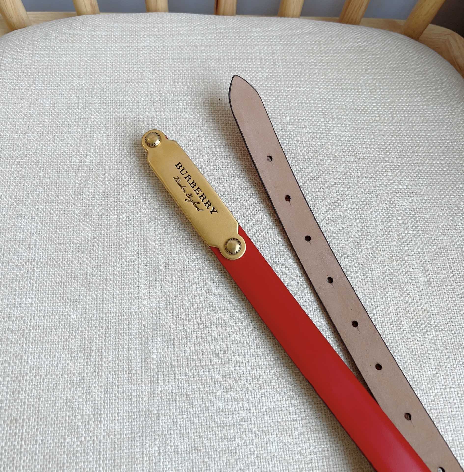 Burberry belt