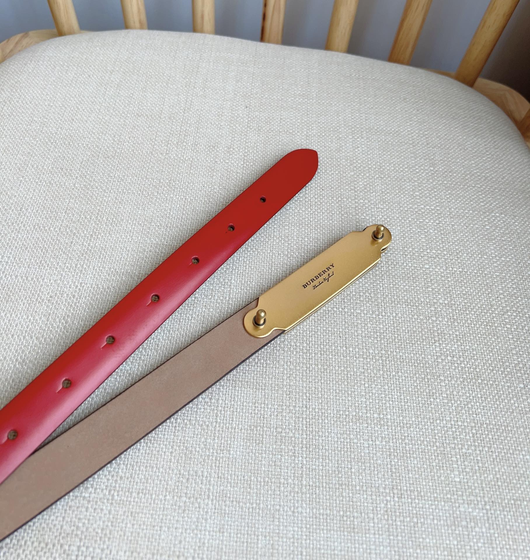 Burberry belt