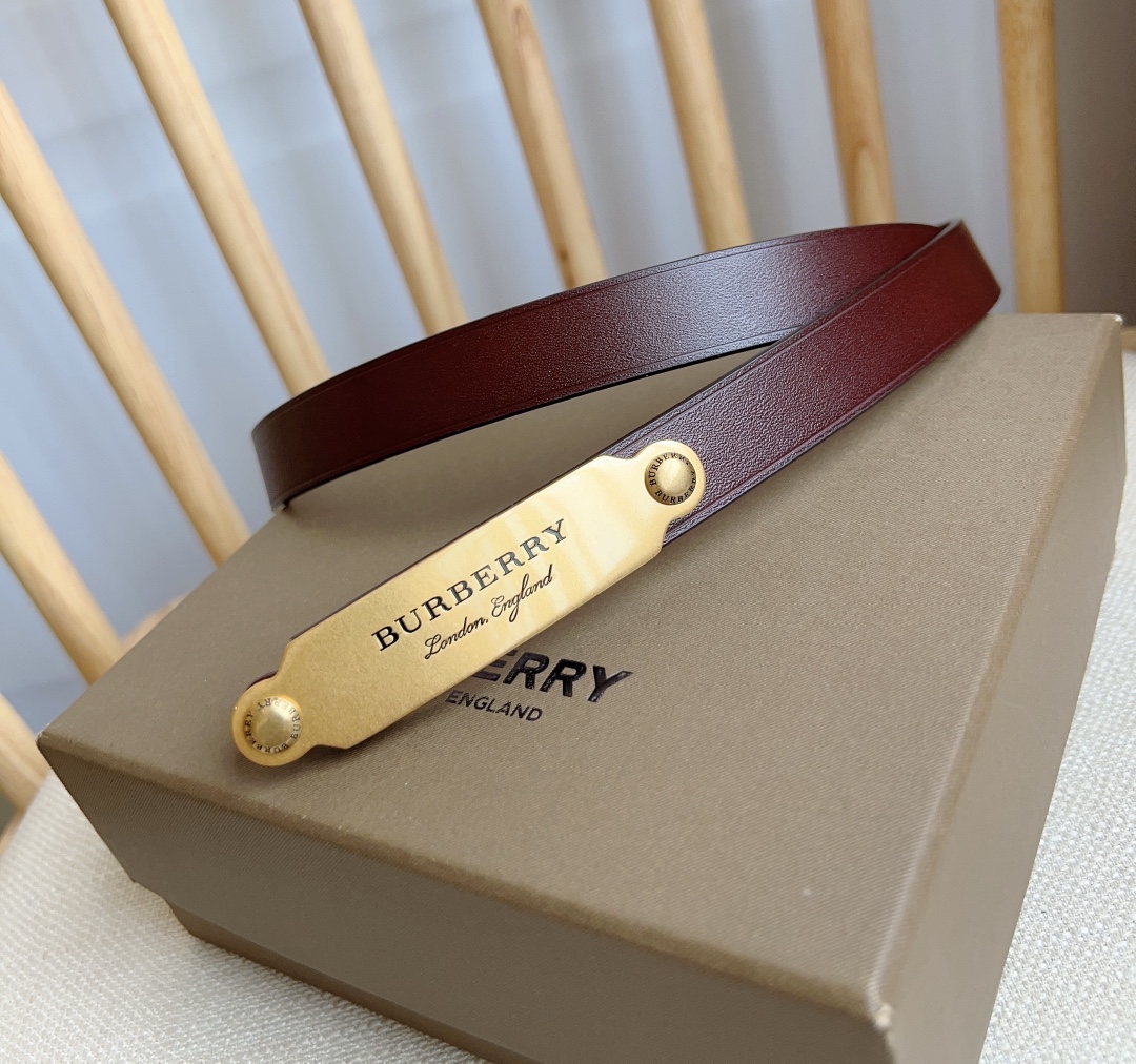 Burberry belt