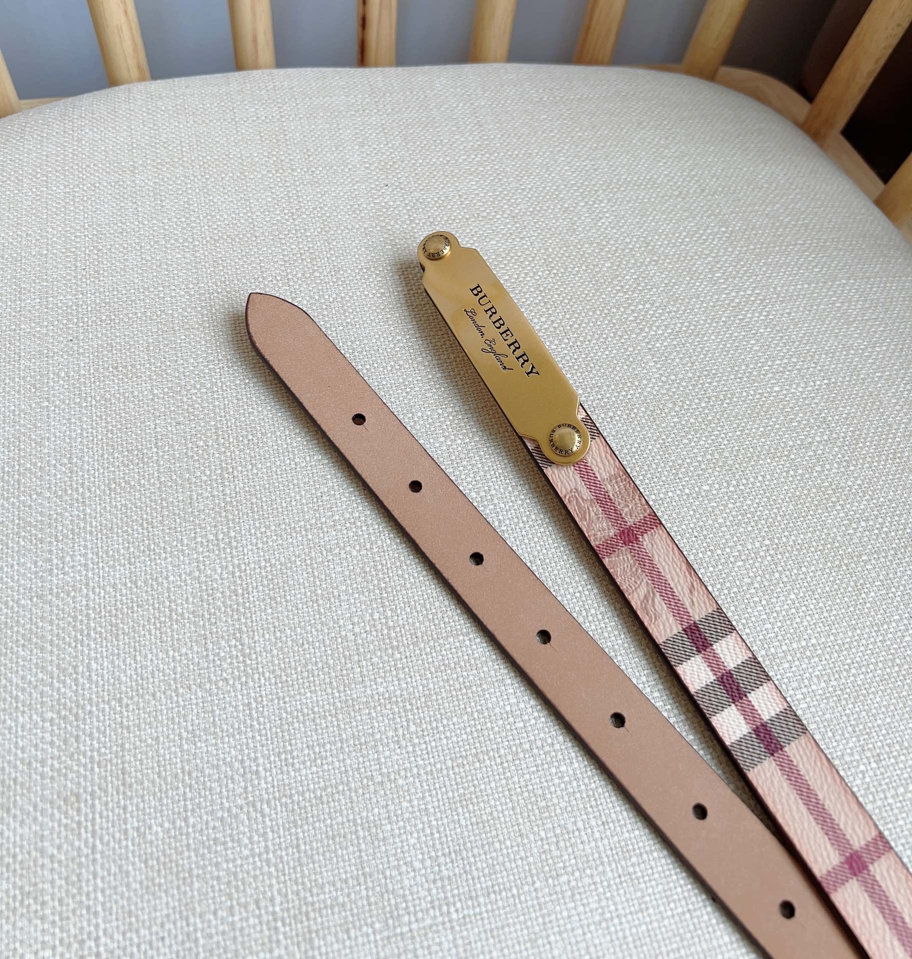 Burberry belt