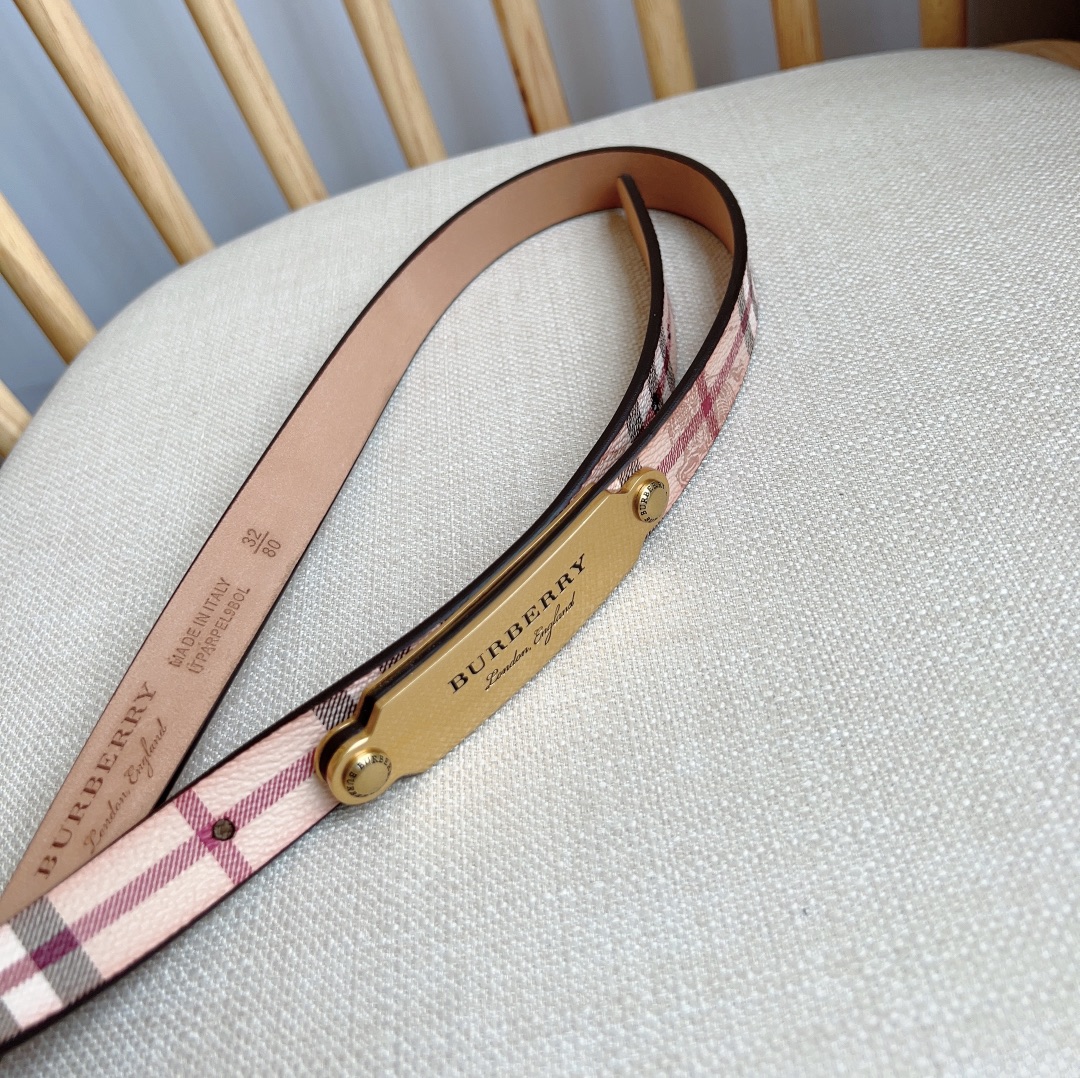 Burberry belt
