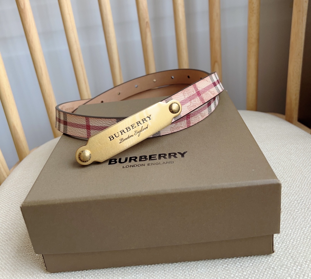 Burberry belt