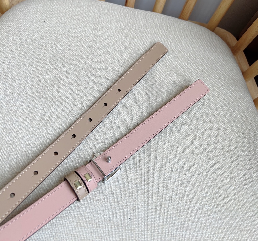 Burberry belt