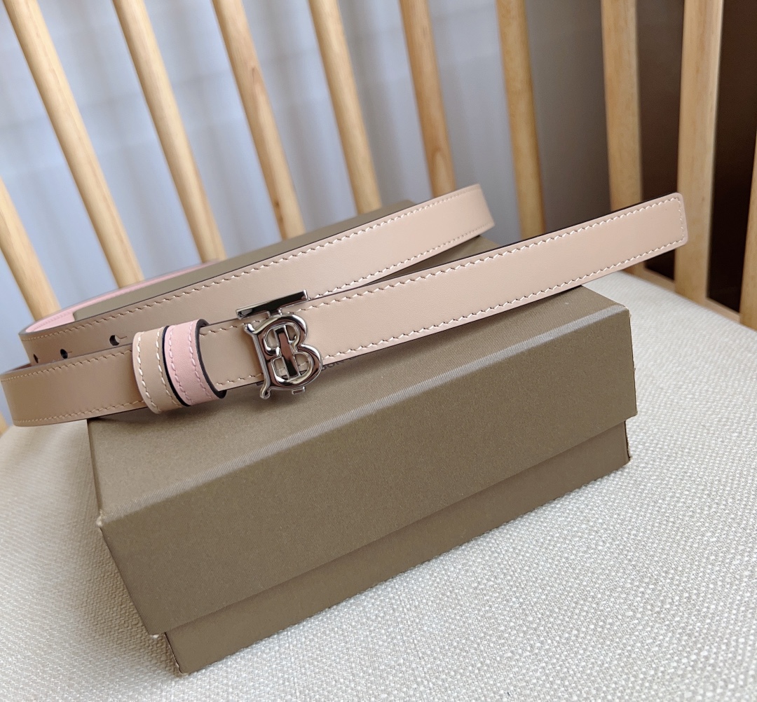 Burberry belt