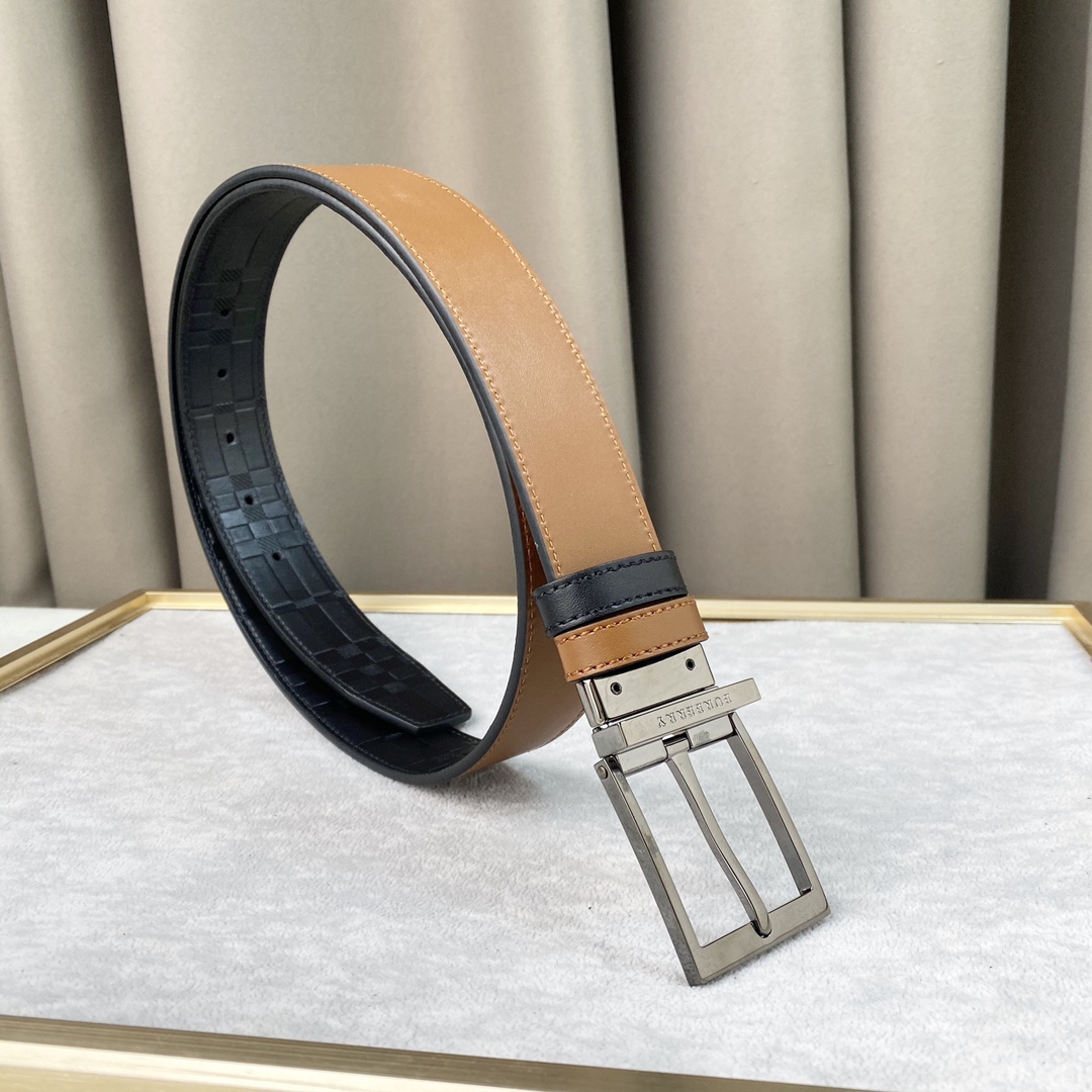 Burberry belt