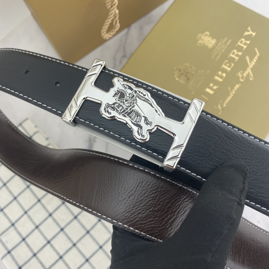 Burberry belt