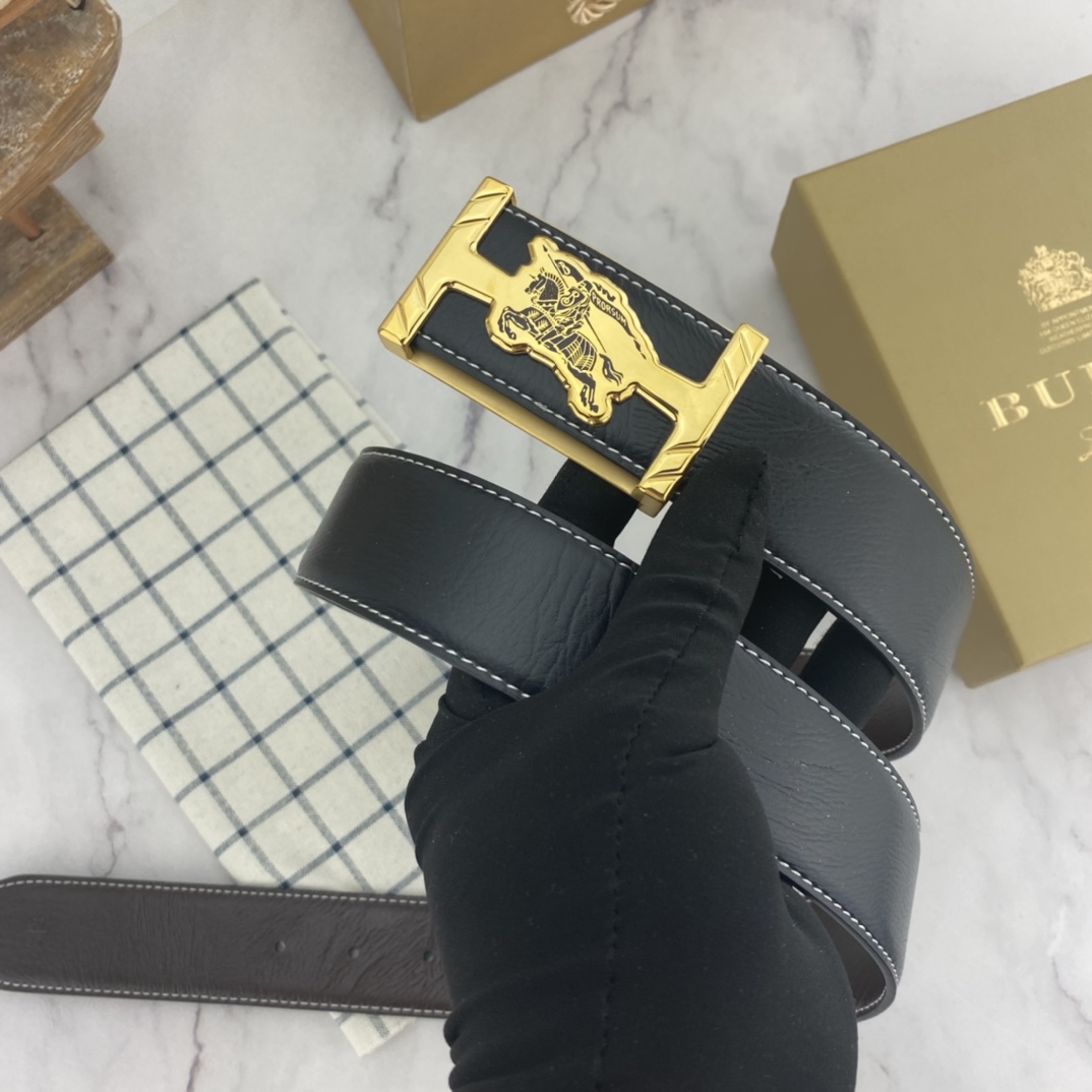 Burberry belt