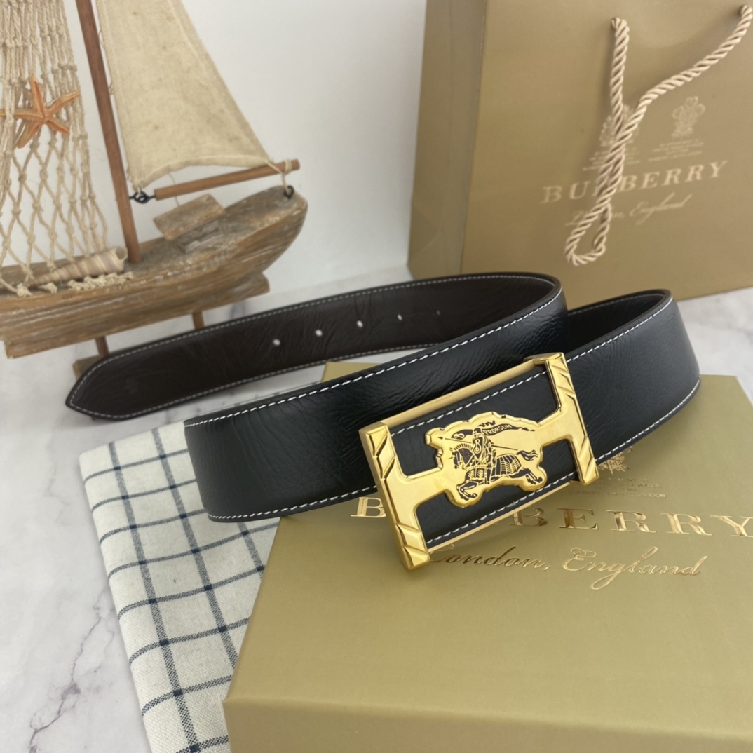 Burberry belt