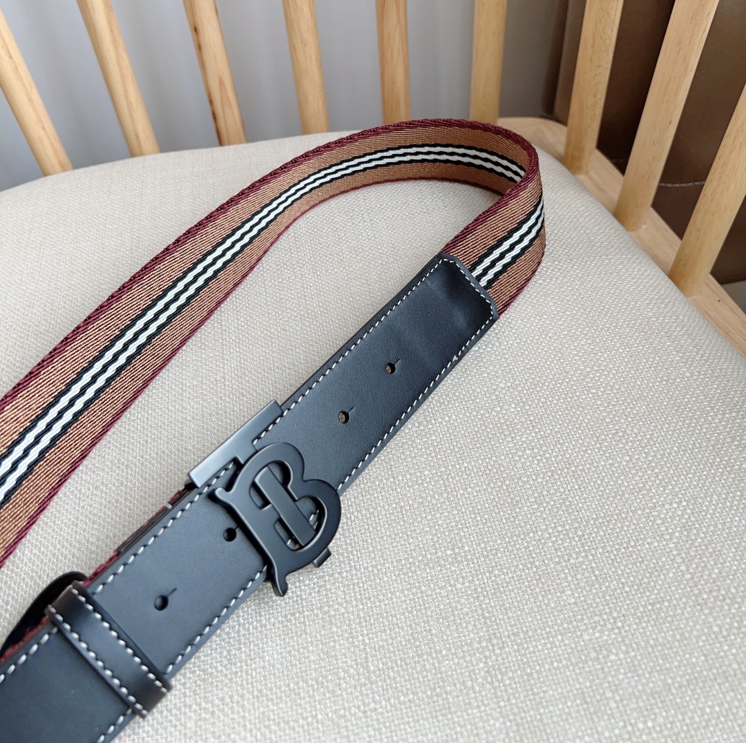 Burberry belt