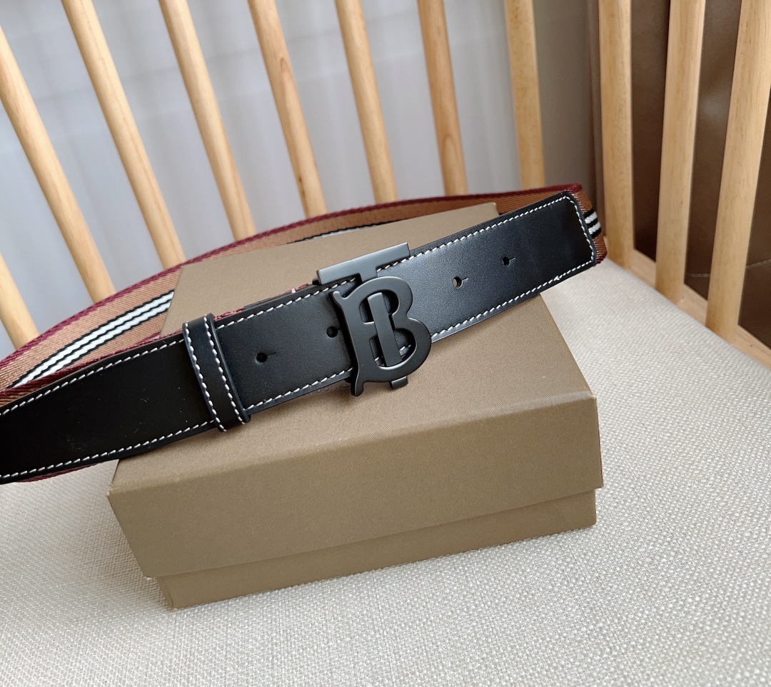 Burberry belt