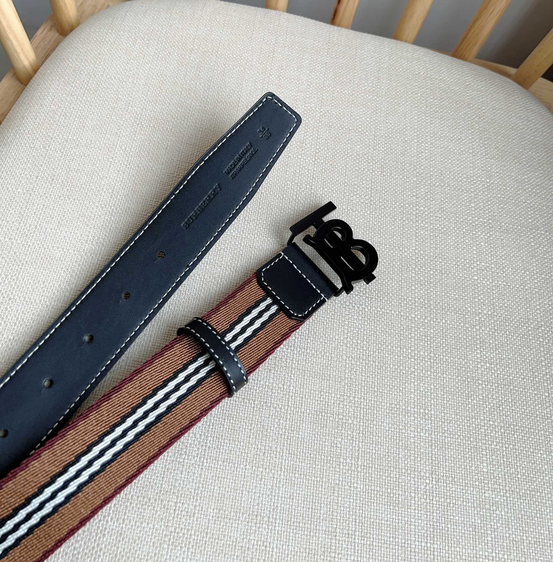 Burberry belt