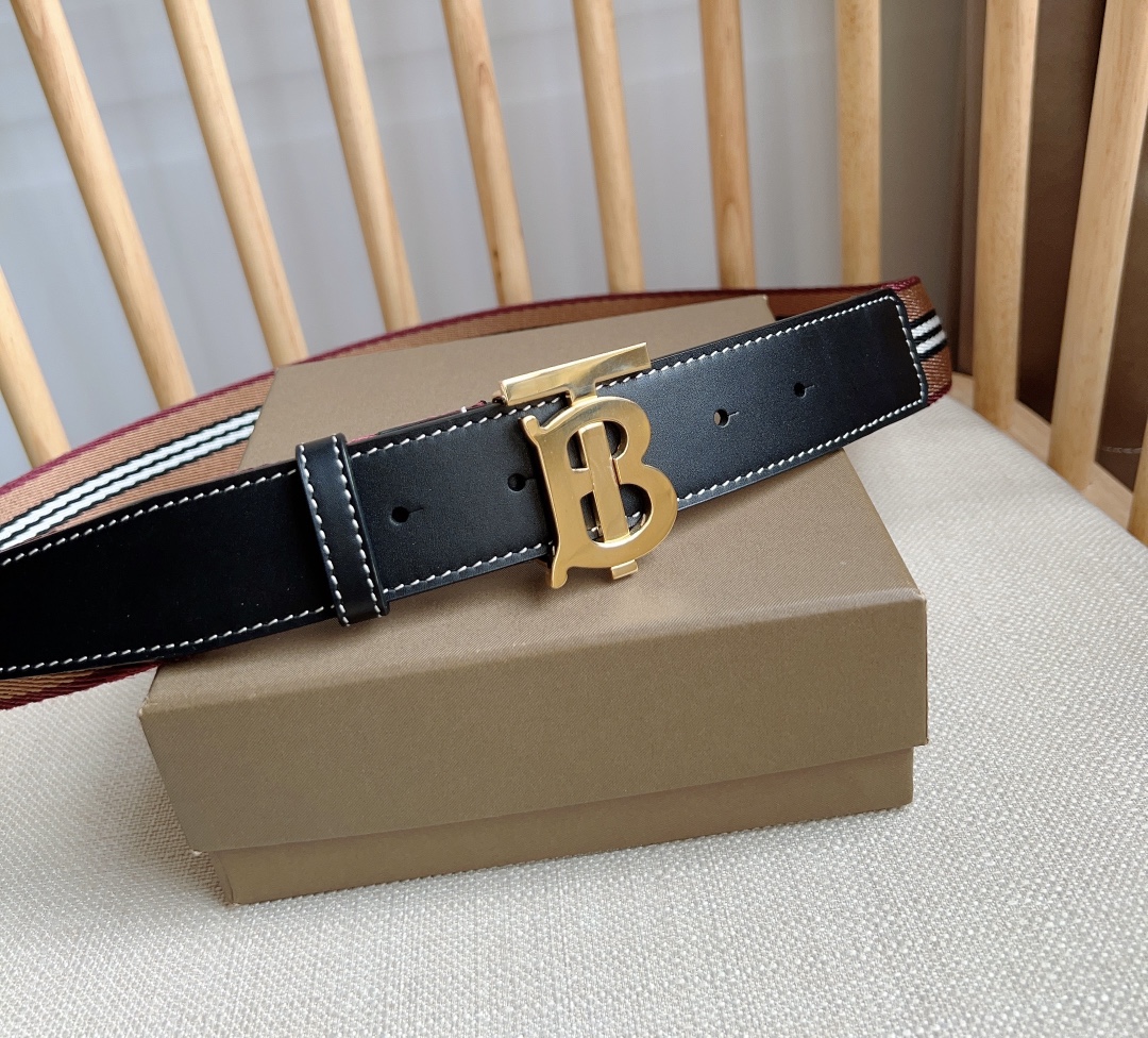 Burberry belt