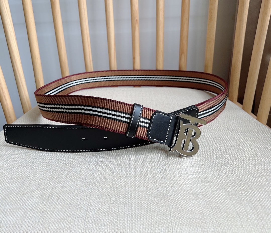 Burberry belt