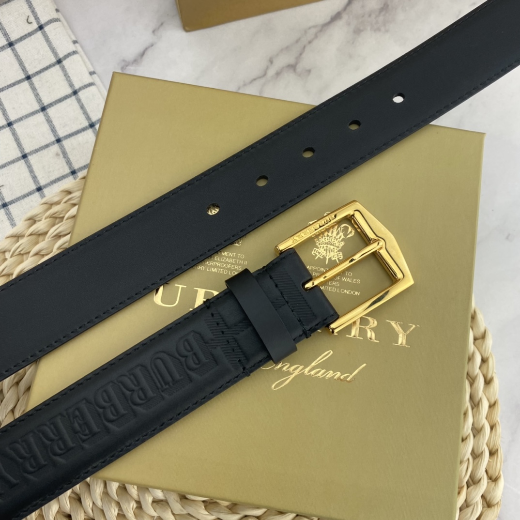Burberry belt