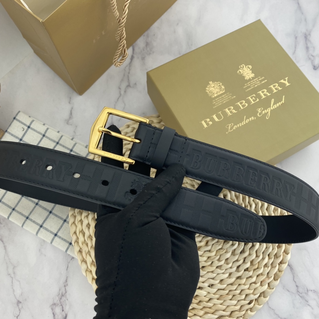 Burberry belt
