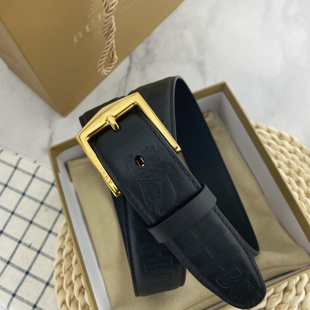 Burberry belt