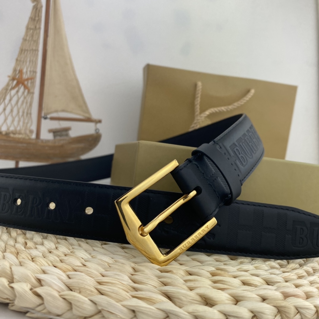 Burberry belt