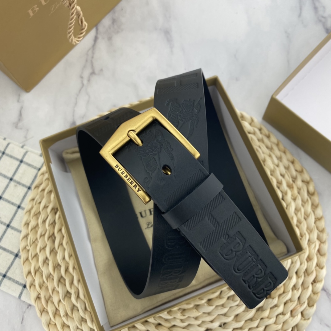 Burberry belt