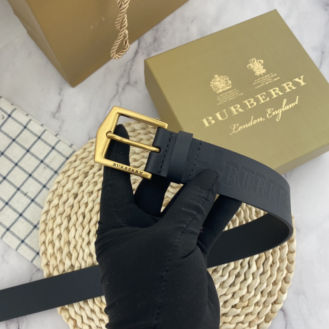 Burberry belt