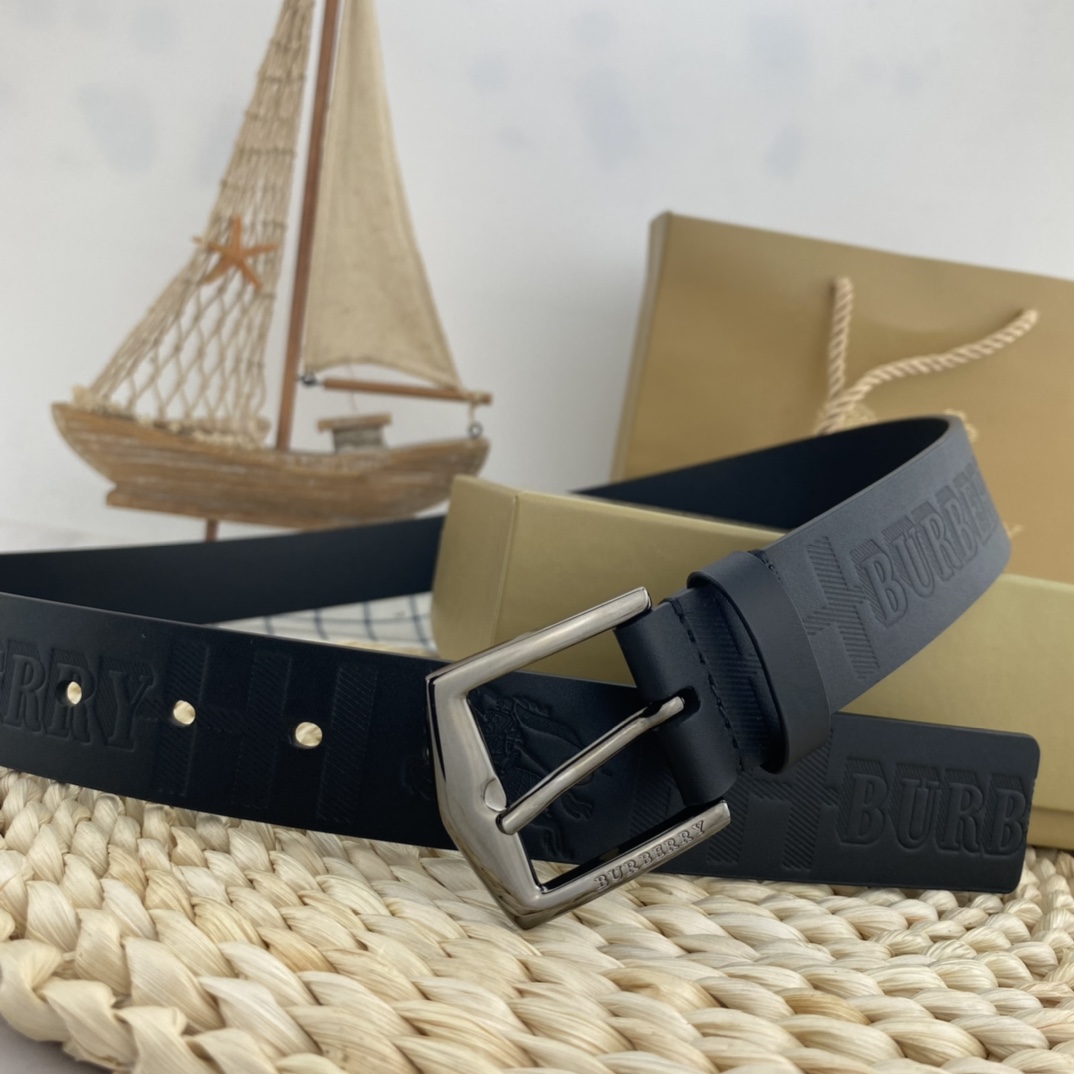 Burberry belt