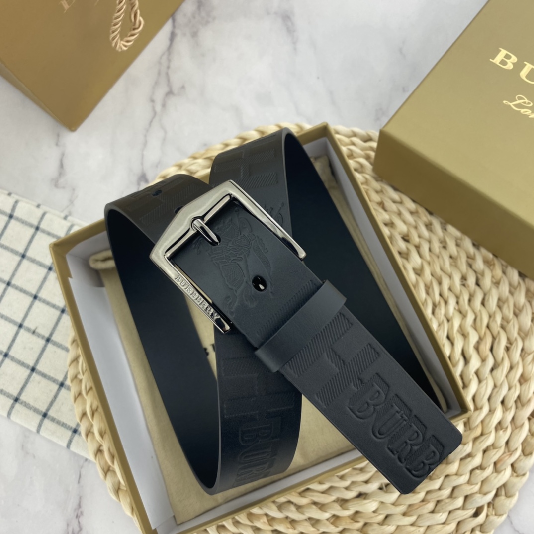 Burberry belt