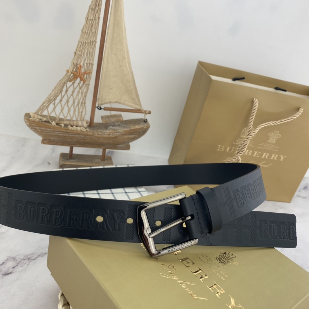 Burberry belt