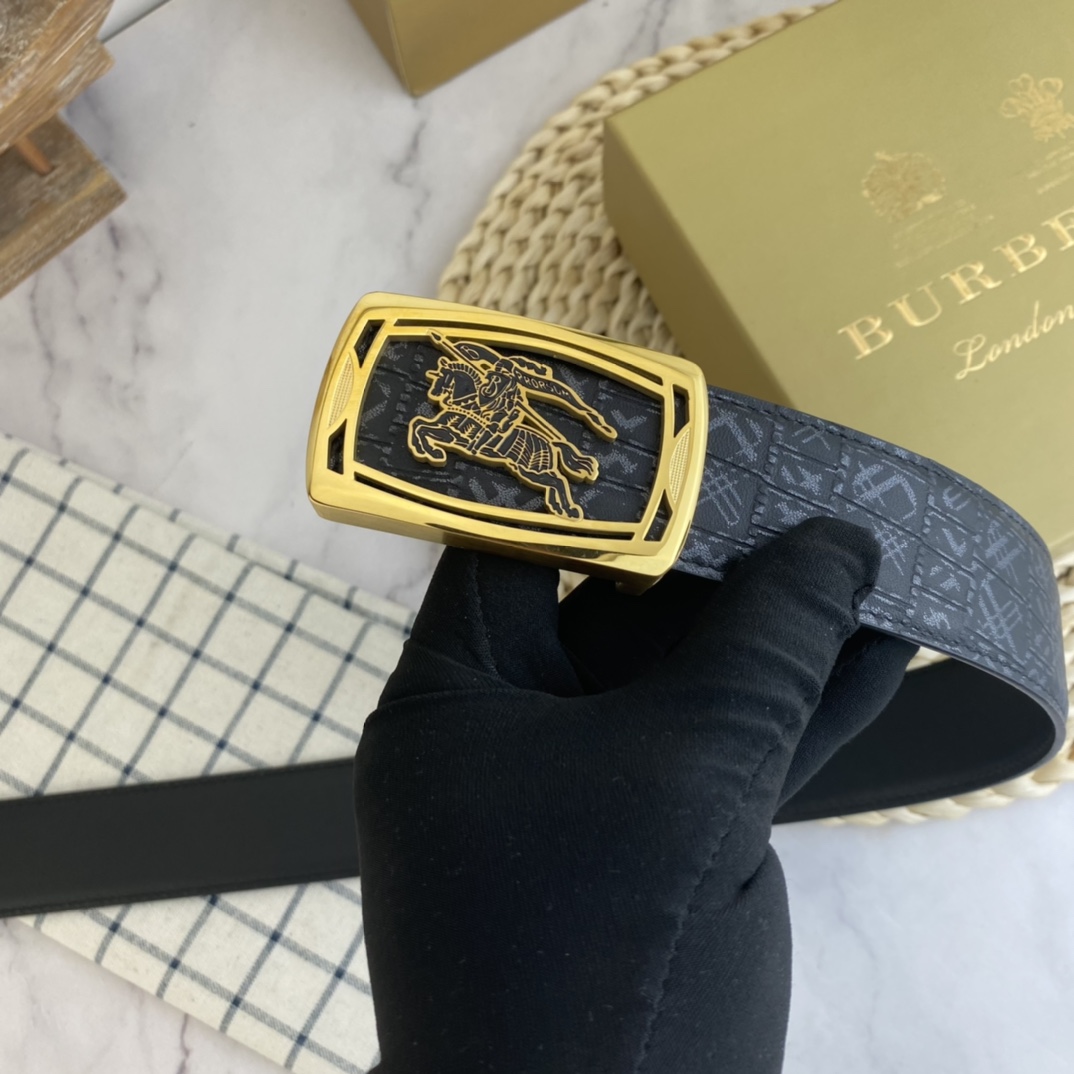 Burberry belt