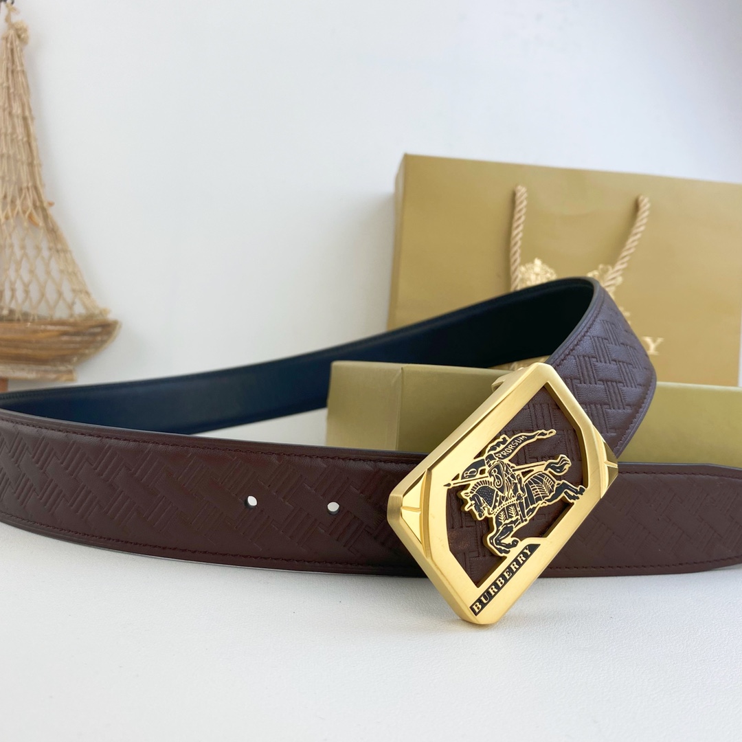 Burberry belt